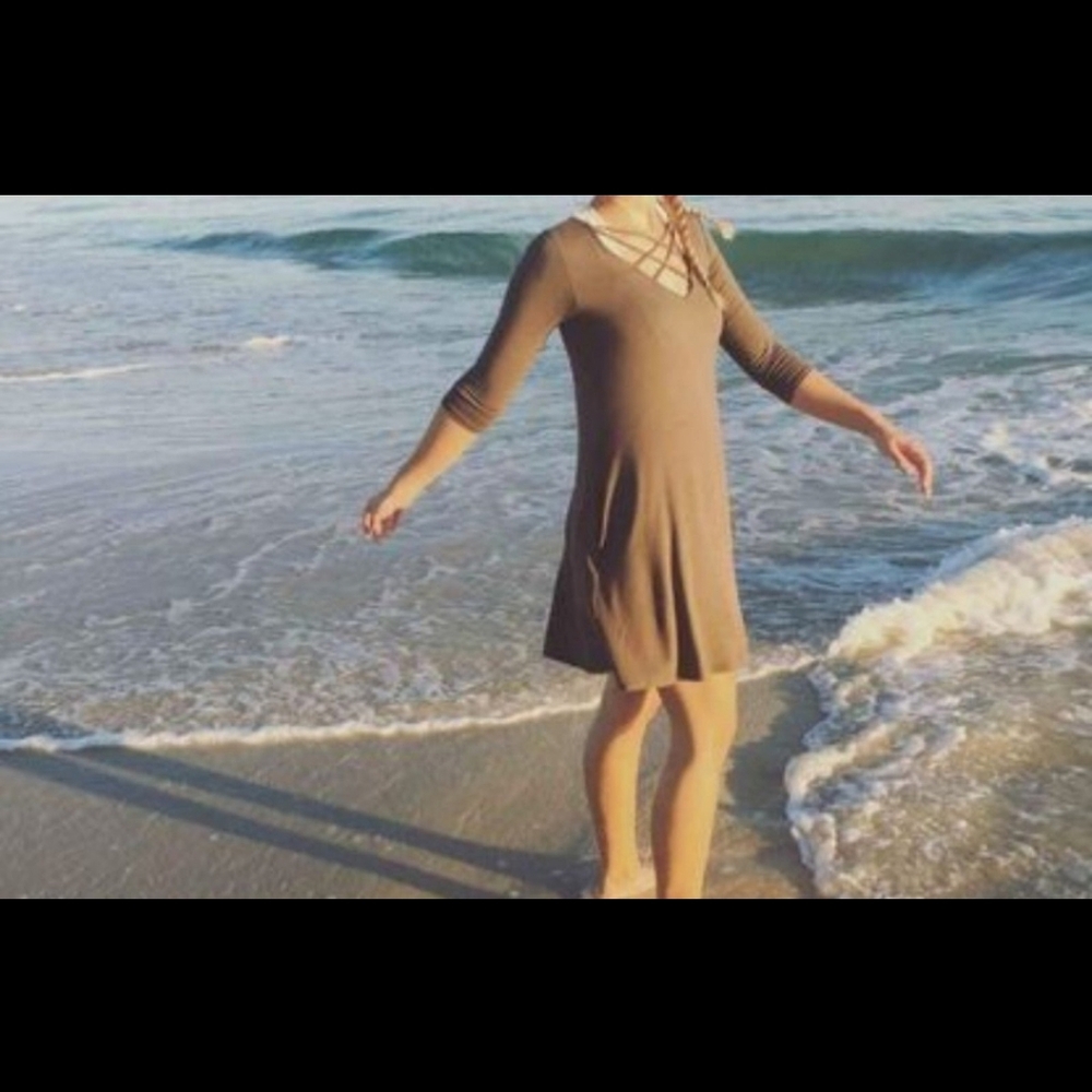 Green Cutout Flowy Dress - Size S